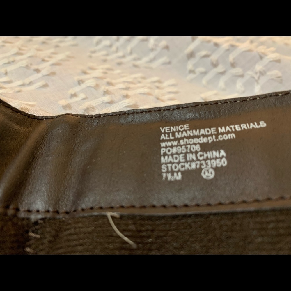 boots - Picture 4 of 5